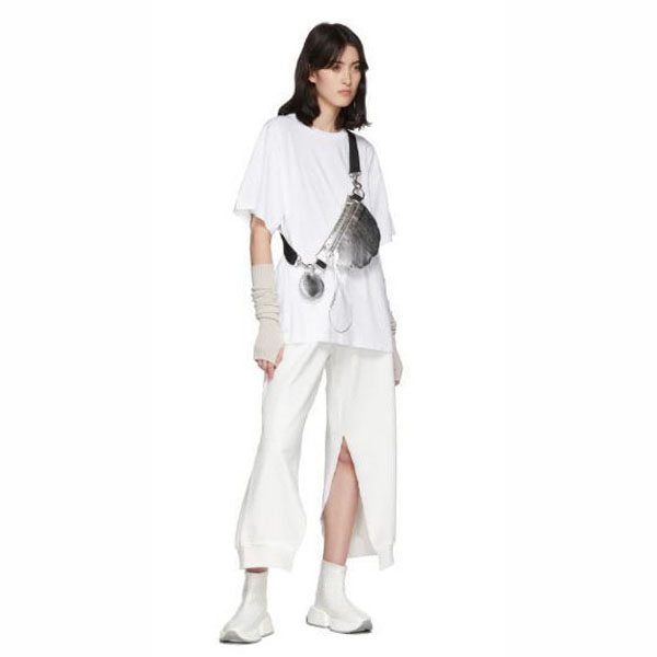 メゾンマルジェラ フェイクパテントバム ショルダーバッグ 偽物